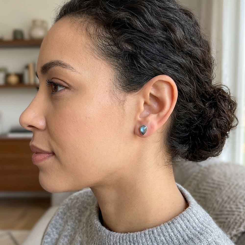 Clous d’oreilles labradorite en argent massif 925