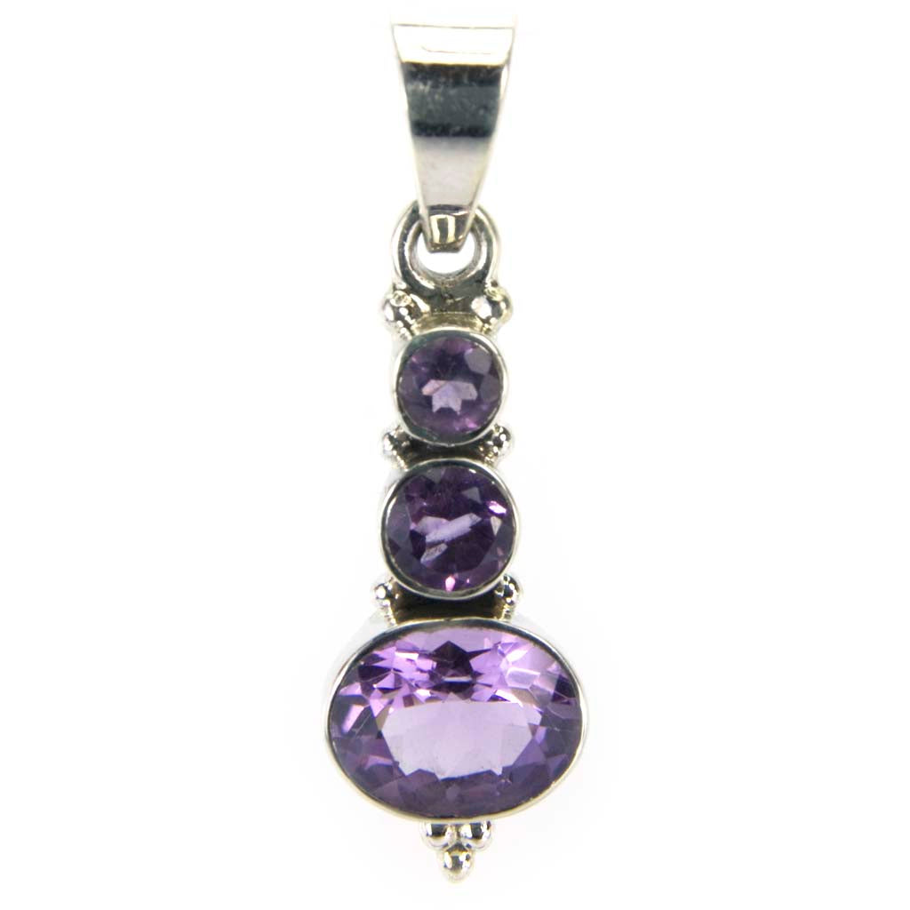 Amethyst pendant in sterling silver 925