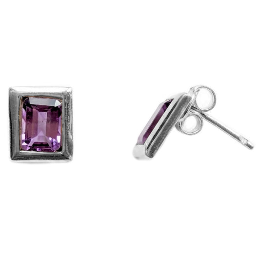 Clous d’oreilles améthyste en argent massif 925