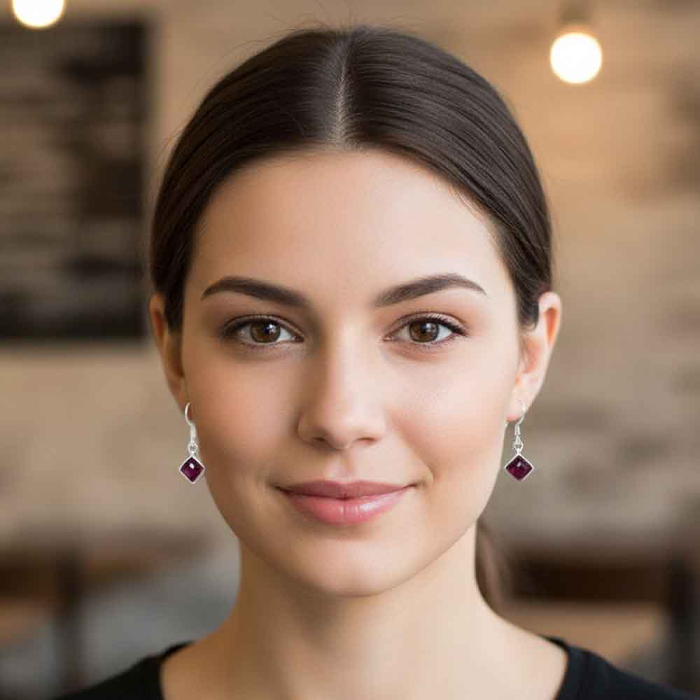 Boucles d’oreilles grenat en argent massif 925