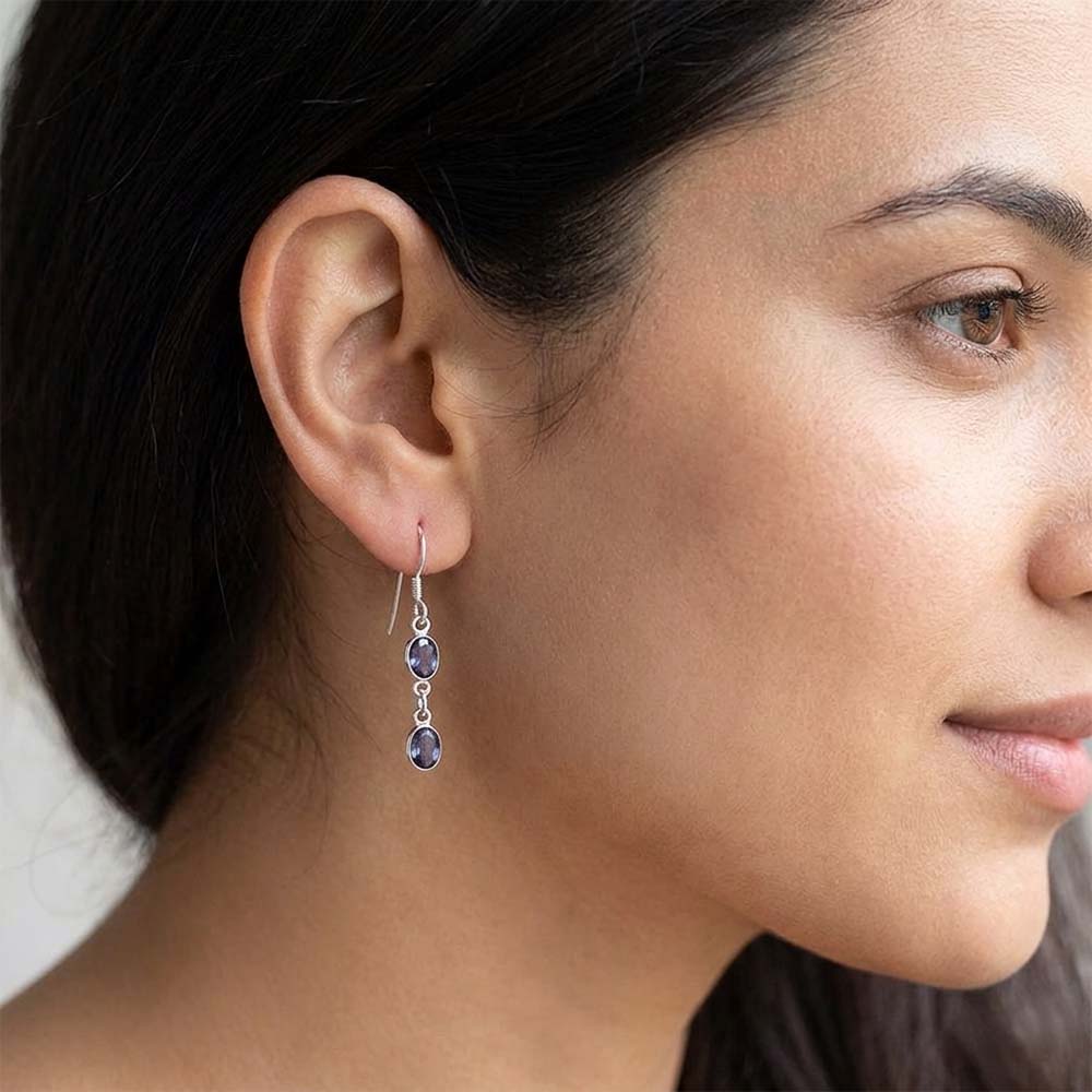 Boucles d’oreilles pendantes iolite en argent massif 925