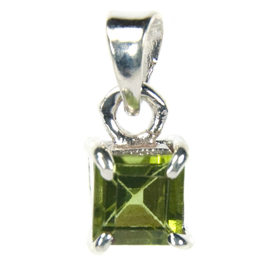 Peridot sterling silver pendant