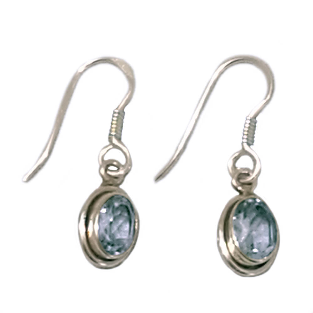 Boucles d’oreilles topaze bleue en argent massif 925