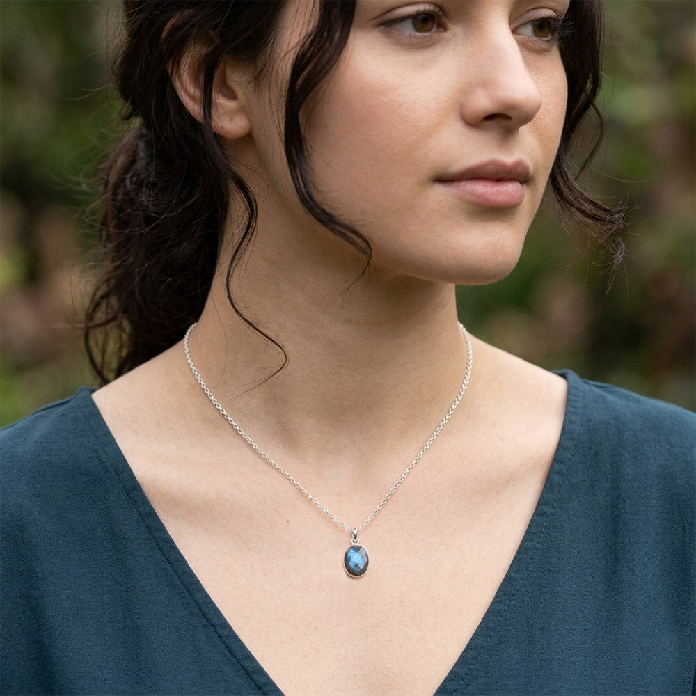 Pendentif labradorite en argent massif 925