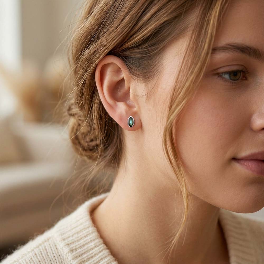 Clous d’oreilles labradorite en argent massif 925