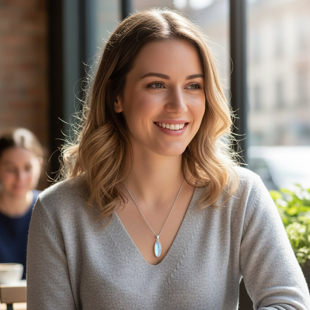 Pendentif pierre de lune en argent massif 925
